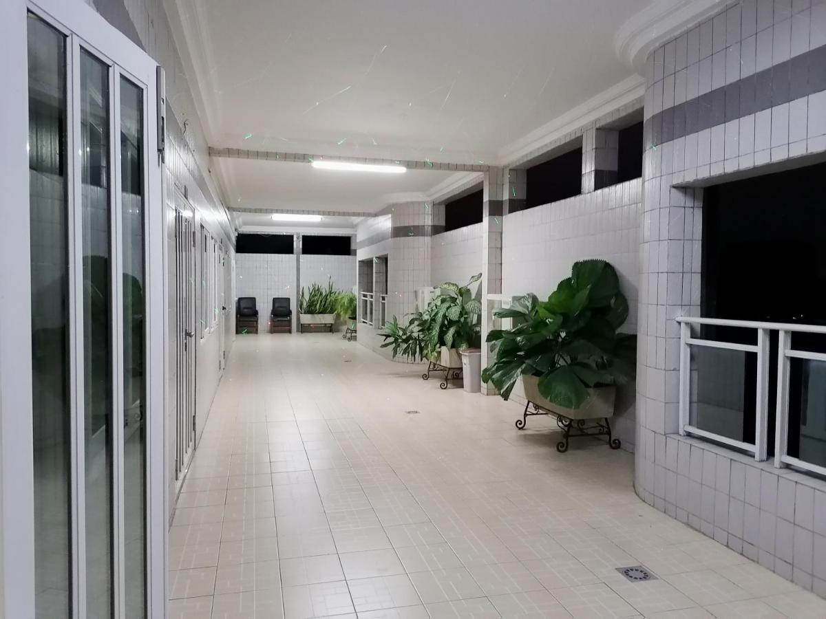 Hotel Residence Jeanne D'Arc Cotonou Kültér fotó