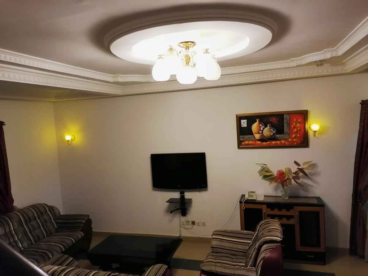 Hotel Residence Jeanne D'Arc Cotonou Kültér fotó