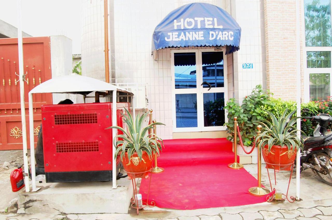 Hotel Residence Jeanne D'Arc Cotonou Kültér fotó