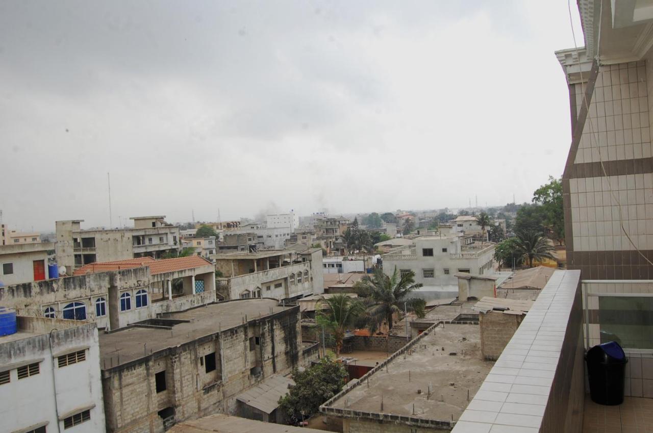 Hotel Residence Jeanne D'Arc Cotonou Kültér fotó