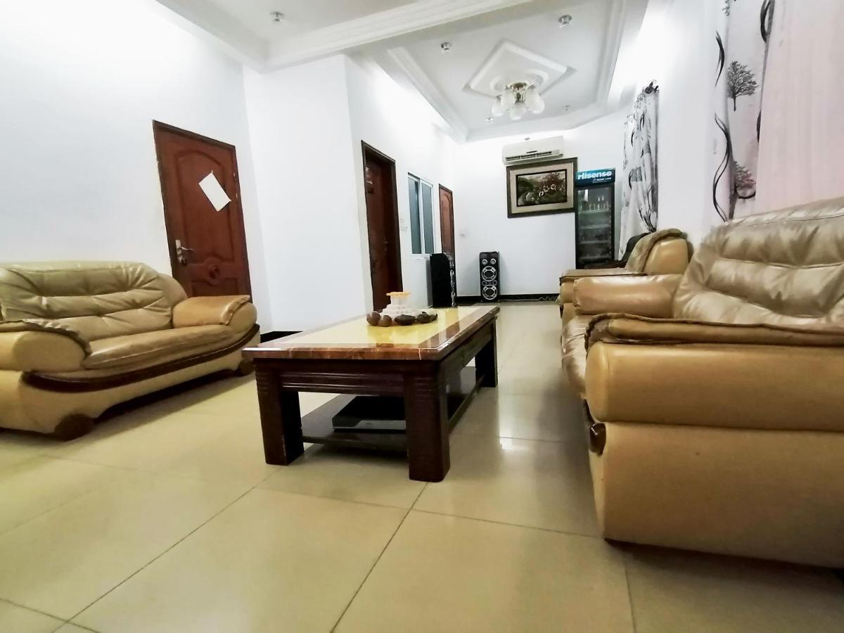 Hotel Residence Jeanne D'Arc Cotonou Kültér fotó