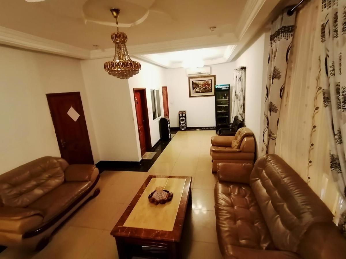 Hotel Residence Jeanne D'Arc Cotonou Kültér fotó